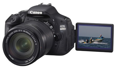 Canon EOS 600D + 2 objektívy: Canon EF-S 18-55mm IS II + Canon EF-S 55-250mm IS II – zrkadlovka