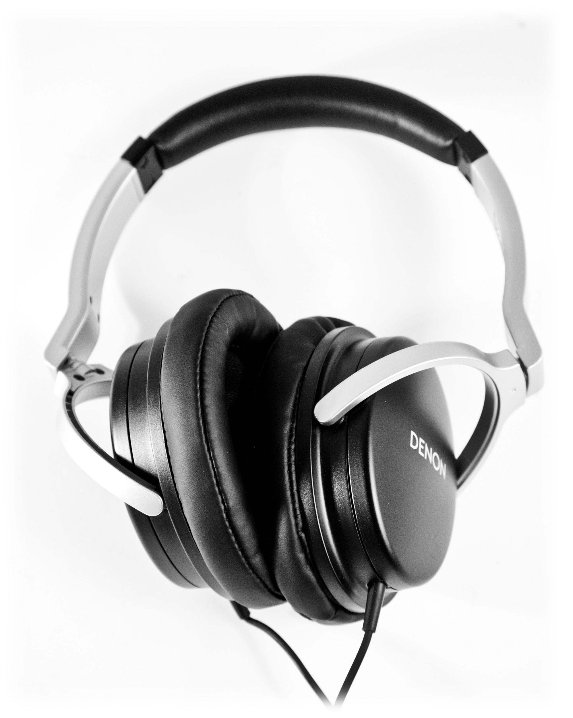 Denon hovedtelefoner AH-D1100 (sort)