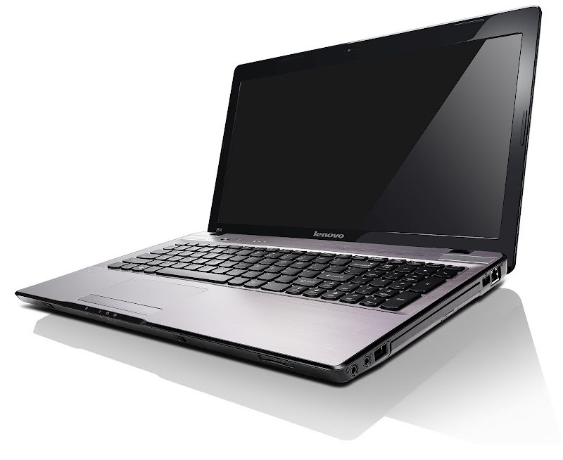 Lenovo IdeaPad Z570 59324782 - šed&yacute; notebook