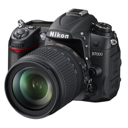 Nikon D7000 + objektív AF-S DX Nikkor 18-105mm VR – zrkadlovka